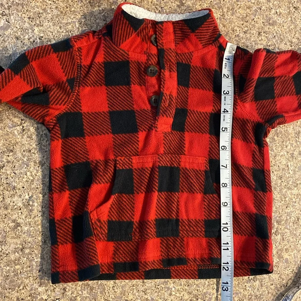 Carter’s Buffalo Plaid Fleece Pullover Top 12 Months